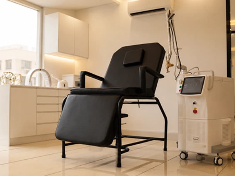 Night Guards consultation and digital diagnostic planning at Beverly Hills Clinic Karachi
